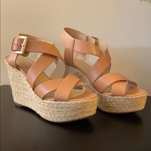⭐️Michael Kors Espadrille Wedge Sandals Size 7.5⭐️